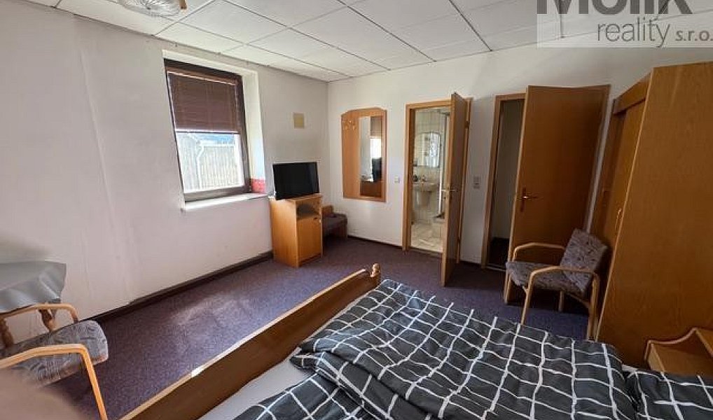 Prodej ubytovacího objektu 1 753 m², Český Jiřetín – náhled fotky 16