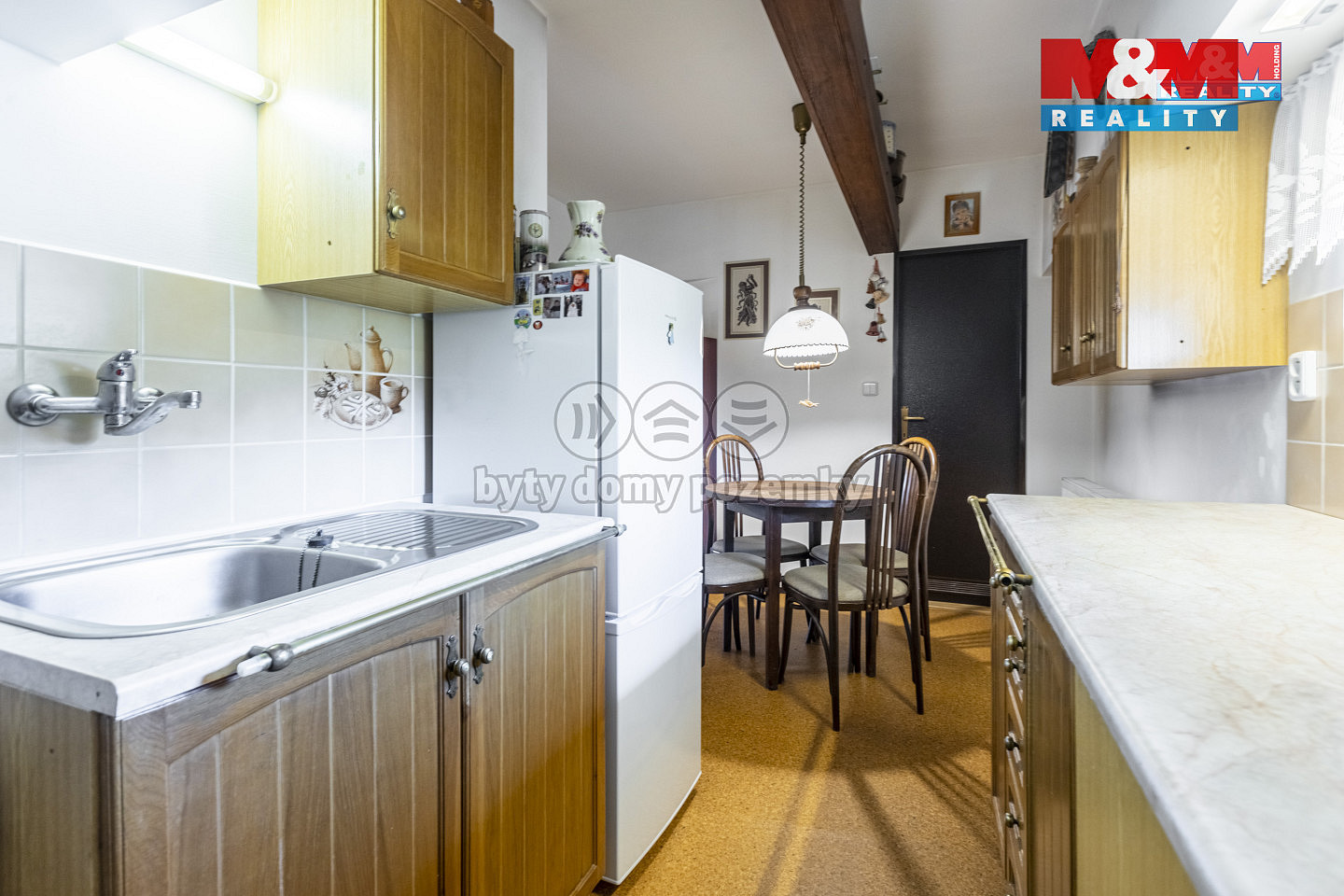 Prodej domu 590 m² s pozemkem 3 195 m² – pohled 3