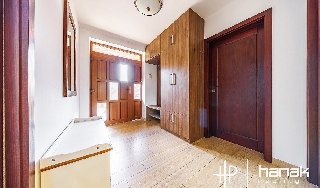 Prodej domu 262 m² s pozemkem 963 m², Olomouc – náhled fotky 18