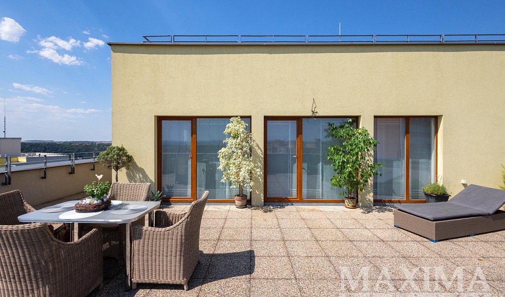 Prodej bytu 4+kk 189 m², Praha – náhled fotky 11