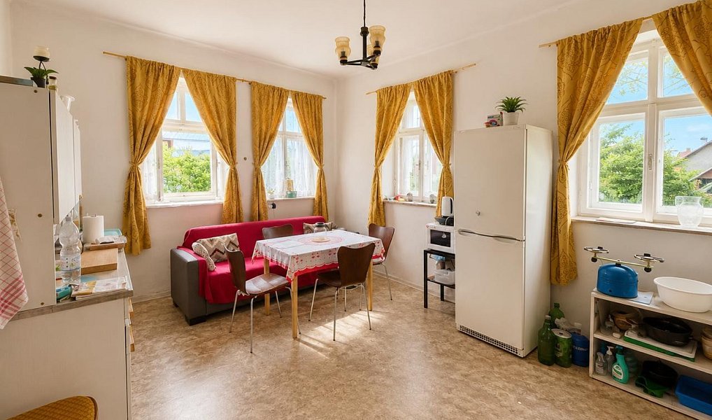 Prodej domu 310 m² s pozemkem 1 346 m², Sezemice – náhled fotky 10
