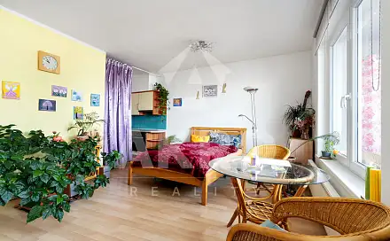 Prodej bytu 1+kk 37 m², Nademlejnská, Praha 9 - Hloubětín