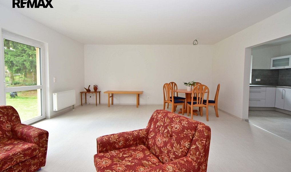 Prodej domu 100 m² s pozemkem 2 086 m², Vlastislav – náhled fotky 13