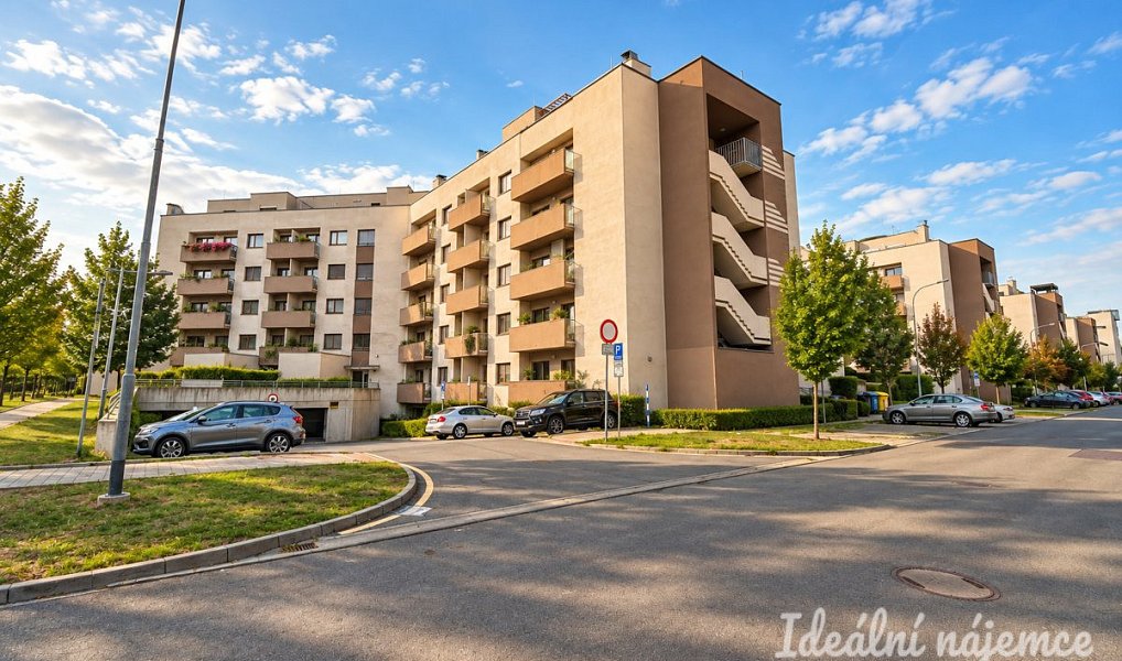 Pronájem bytu 2+kk 52 m², Brno – náhled fotky 16