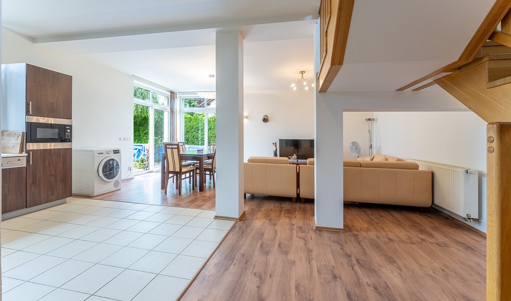 Prodej domu 158 m² s pozemkem 700 m², Mukařov – náhled fotky 7