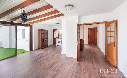 Prodej bytu 6+kk 190 m², Las Palmas de Gran Canaria, Španělsko