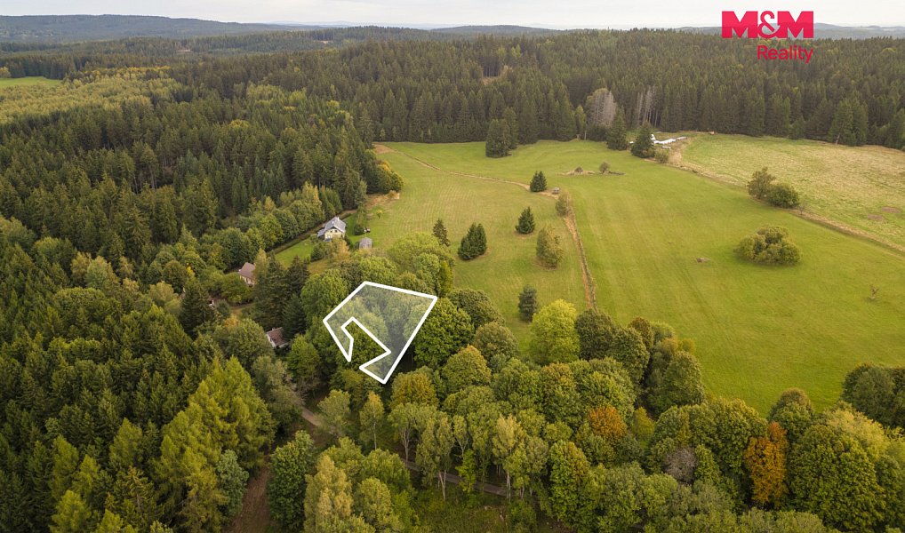 Prodej stavebního pozemku 611 m², Lesná – náhled fotky 4
