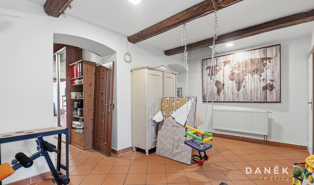 Prodej domu 210 m² s pozemkem 214 m², Ivančice – náhled fotky 28
