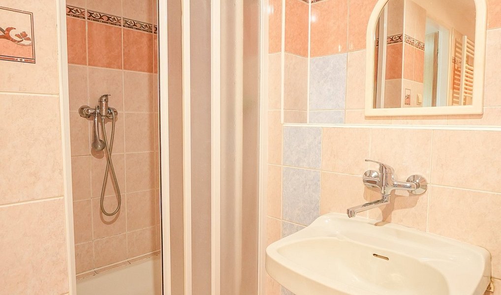 Prodej domu 190 m² s pozemkem 468 m², Štětí – náhled fotky 10