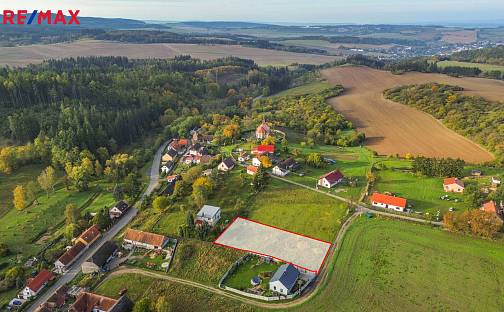 Prodej stavebního pozemku 1 566 m², Chomle, okres Rokycany