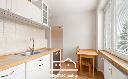 Prodej bytu 1+1 39 m², Na vyhaslém, Kladno