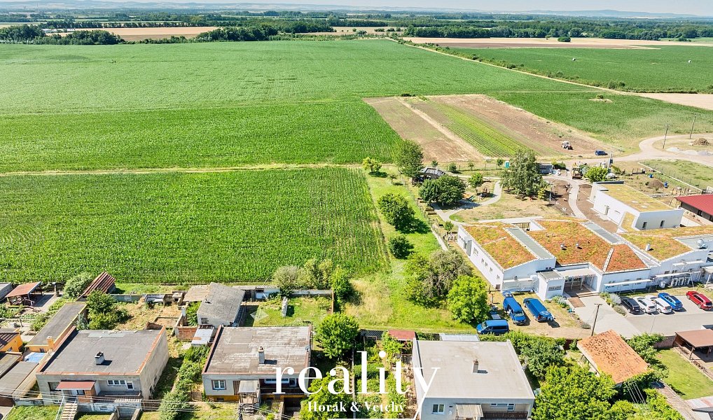 Prodej stavebního pozemku 1 779 m², Šanov – náhled fotky 21