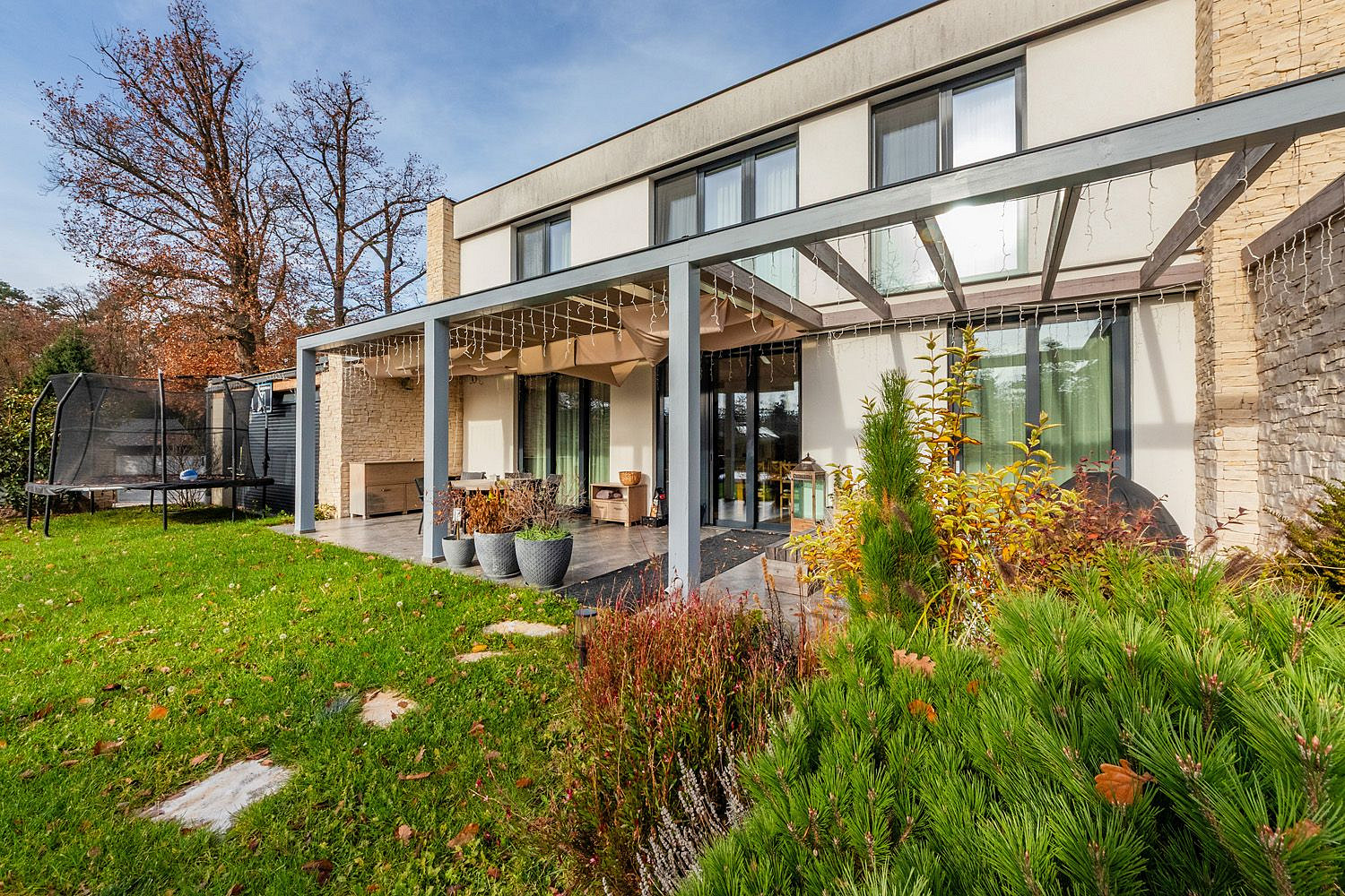 Prodej domu 199 m² s pozemkem 600 m² – pohled 6