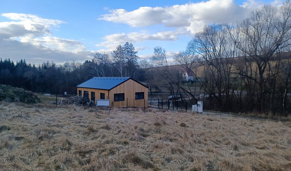 Prodej stavebního pozemku 1 000 m², Chocerady – náhled fotky 3