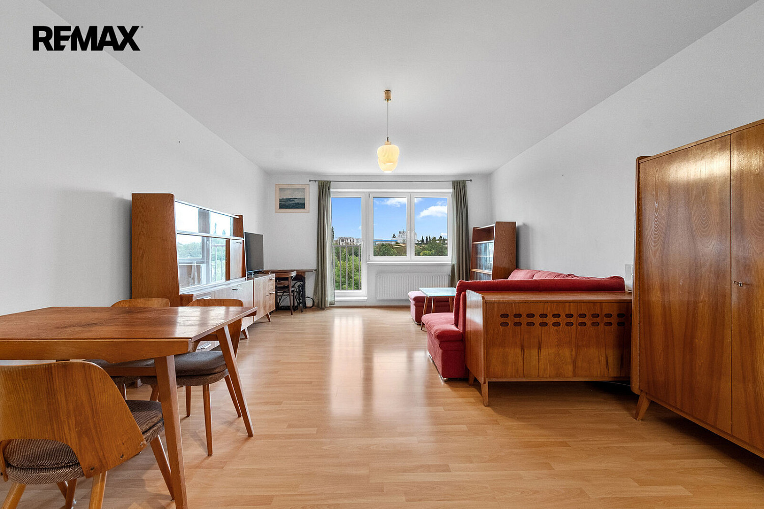 Pronájem bytu 2+kk 62 m² – fotografie 4