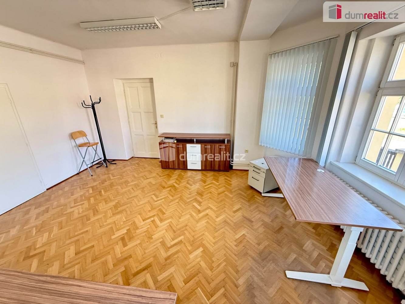 Pronájem kanceláře 24 m² – fotografie 5