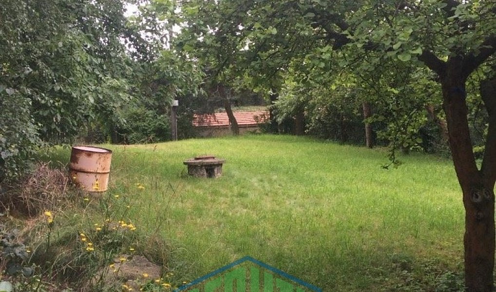 Prodej stavebního pozemku 779 m², Kamenice – náhled fotky 4