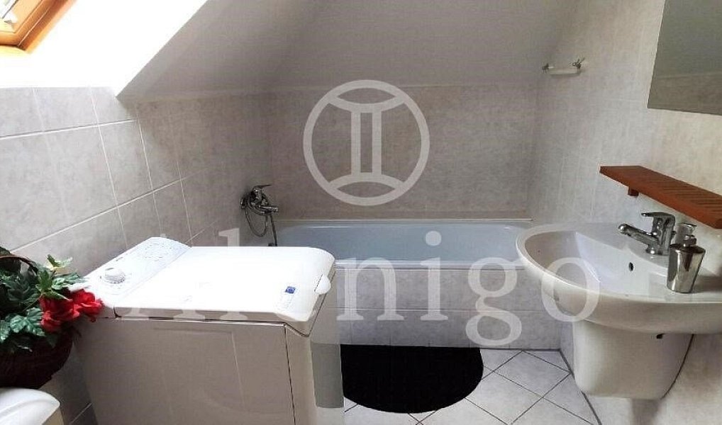 Prodej domu 275 m² s pozemkem 676 m², Praha – náhled fotky 14