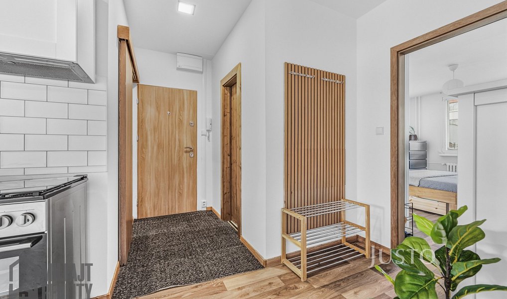 Prodej bytu 2+1 62 m², Liberec – náhled fotky 9