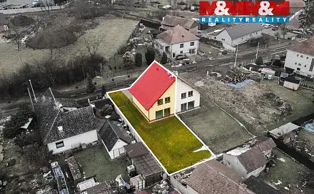 Prodej domu 119 m² s pozemkem 384 m², Zachrašťany, okres Hradec Králové
