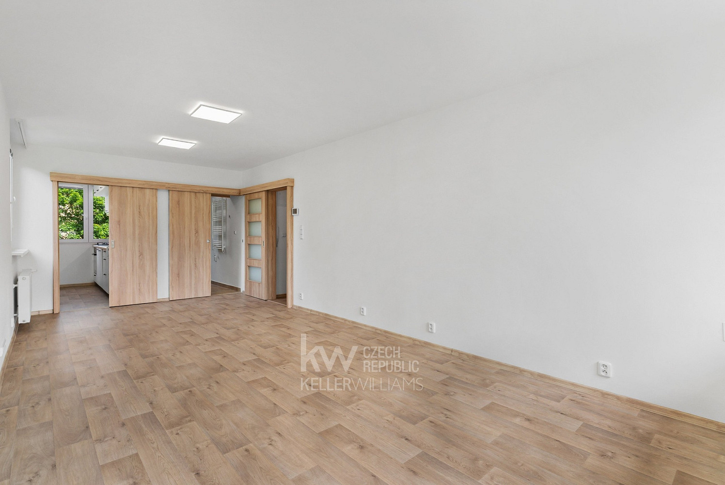 Pronájem bytu 3+1 67 m² - Widok 3