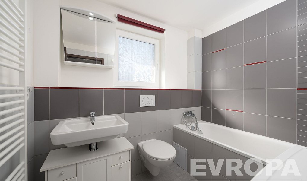 Prodej domu 130 m² s pozemkem 220 m², Buštěhrad – náhled fotky 11