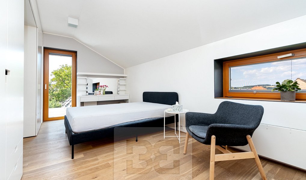 Prodej domu 201 m² s pozemkem 801 m², Předměřice nad Jizerou – náhled fotky 18