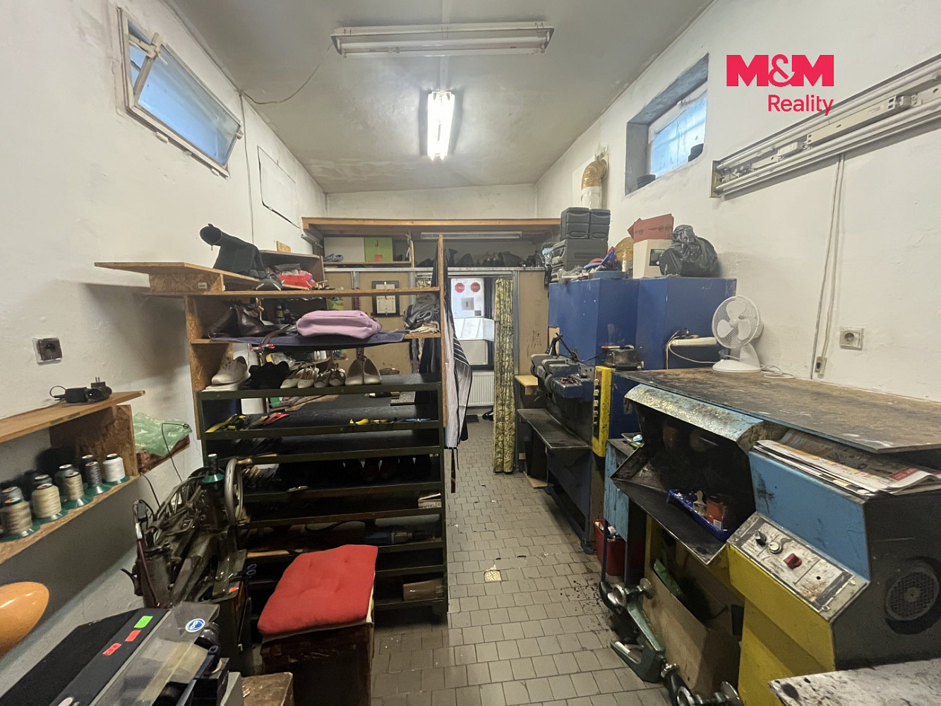 Pronájem obchodních prostor 21 m² – fotografie 3