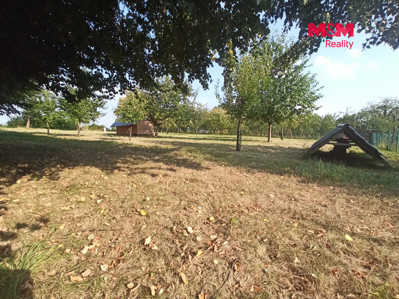 Prodej stavebního pozemku 1 415 m² – fotografie 4