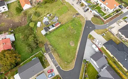 Prodej stavebního pozemku 793 m², Dubany, okres Pardubice