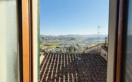 Prodej domu 220 m² s pozemkem 80 m², Laterina Pergine Valdarno, Province of Arezzo, Itálie