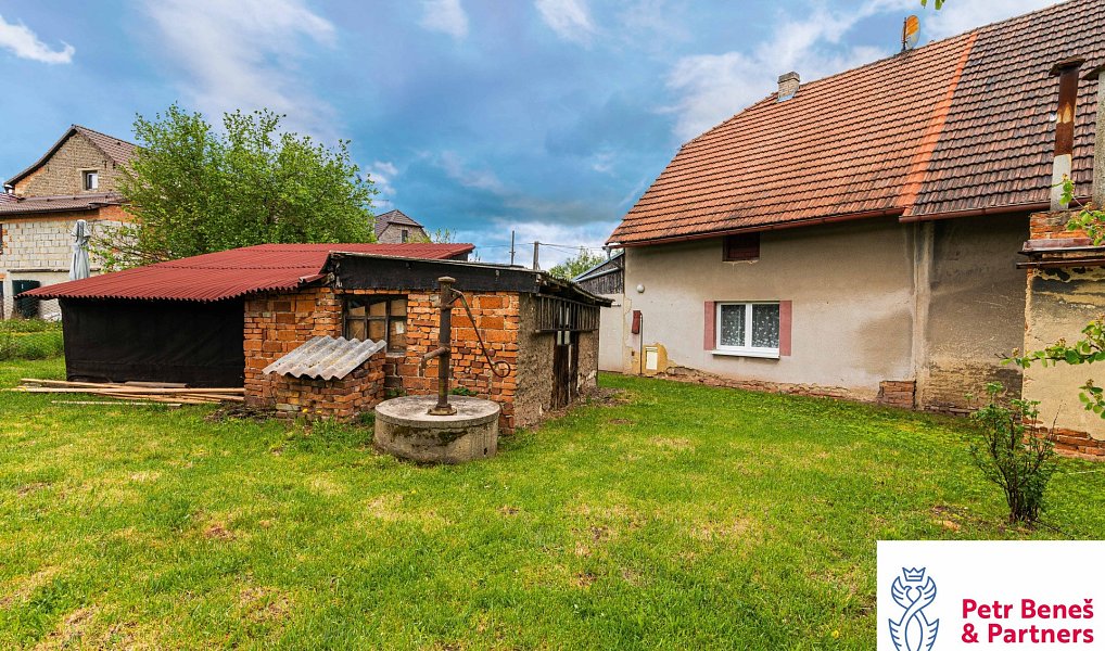 Prodej domu 55 m² s pozemkem 1 024 m², Krupá – náhled fotky 15