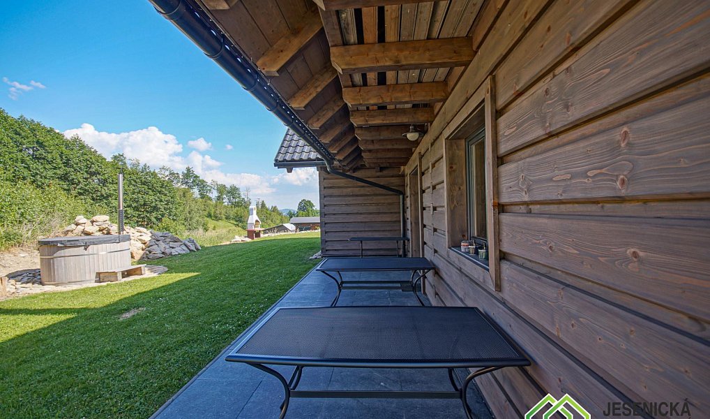Prodej chaty/chalupy 249 m² s pozemkem 829 m², Staré Město – náhled fotky 7
