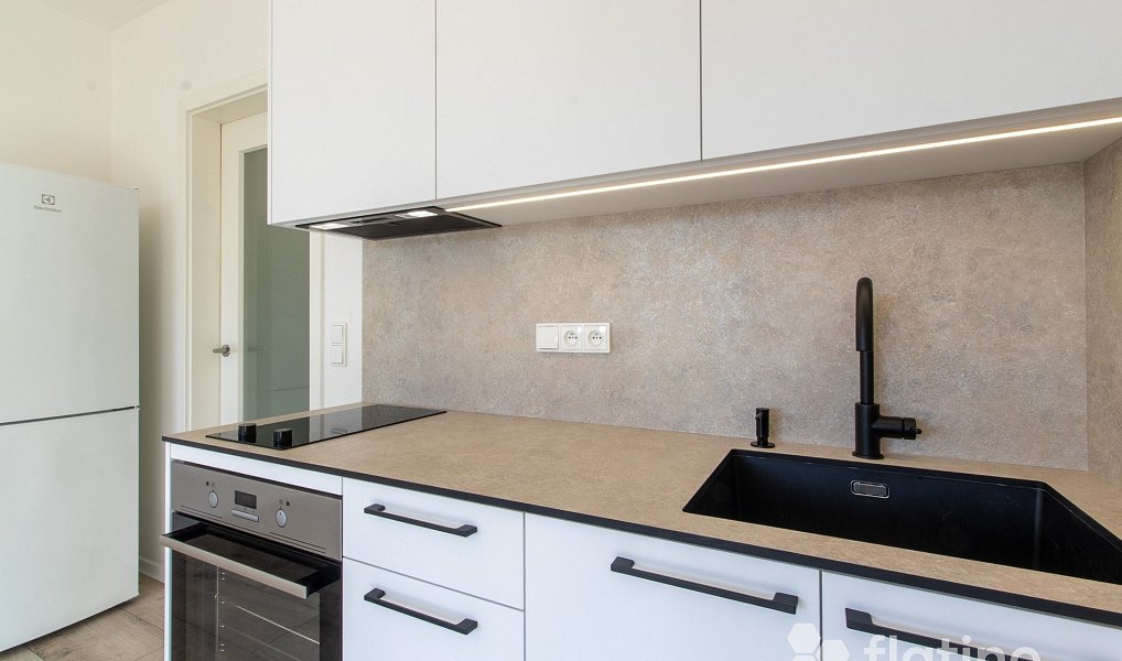 Prodej bytu 1+kk 26 m², Praha – náhled fotky 6