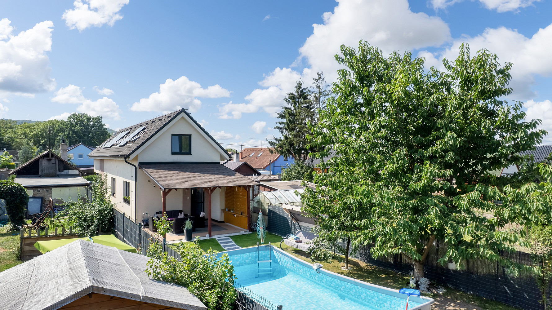 Prodej domu 150 m² s pozemkem 437 m²