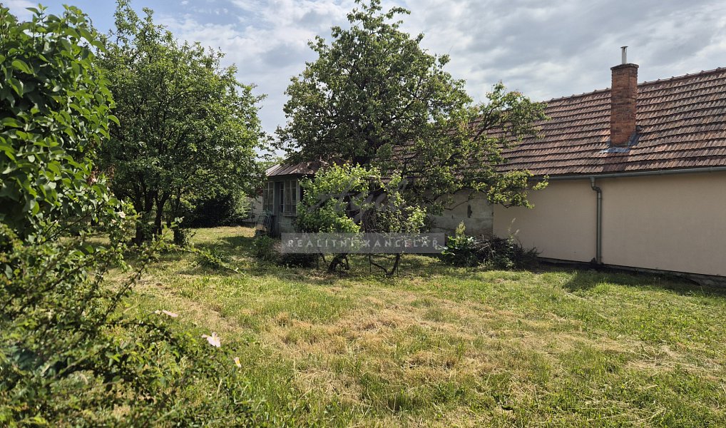 Prodej stavebního pozemku 771 m², Rousínov – náhled fotky 2