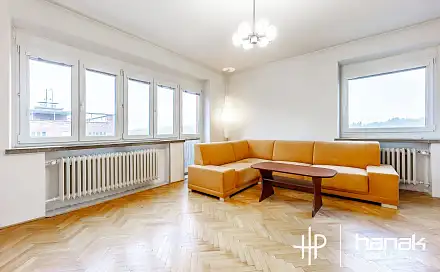 Prodej bytu 2+1 61 m², Věžové domy, Zlín