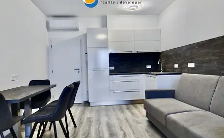 Pronájem bytu 1+kk 36 m²