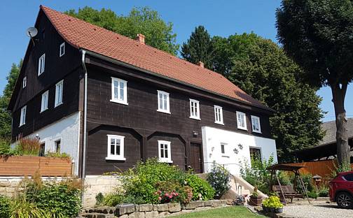 Prodej domu 360 m² s pozemkem 3 389 m², Česká Lípa - Častolovice
