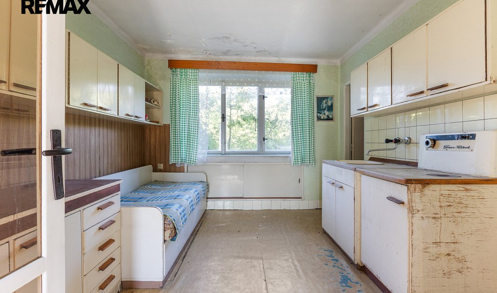 Prodej domu 170 m² s pozemkem 414 m², Evaň – náhled fotky 10