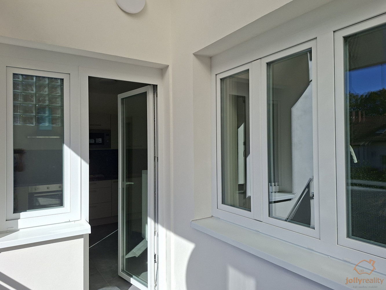 Pronájem bytu 2+1 61 m² – fotografie 5