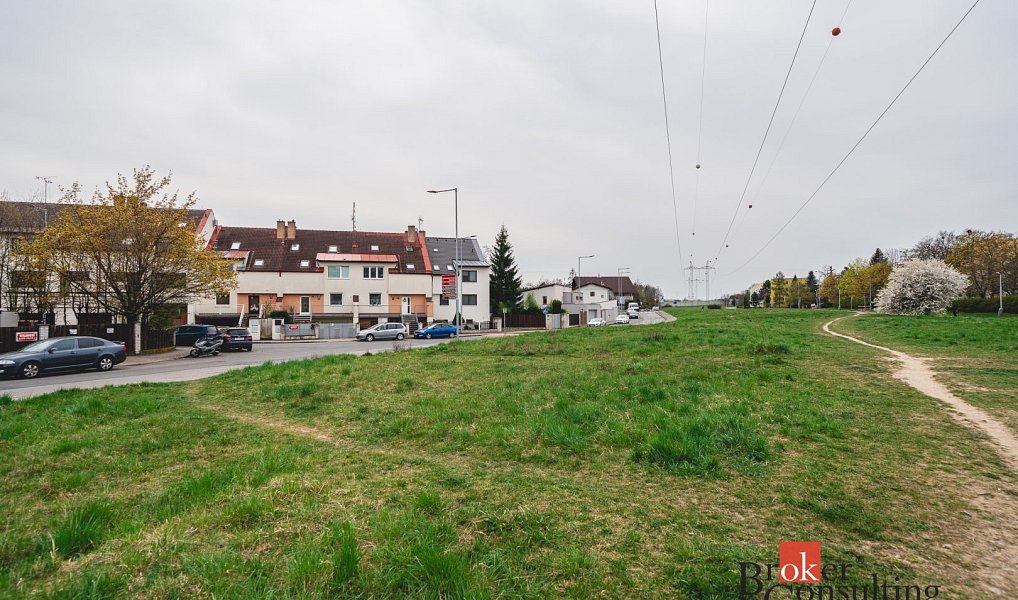 Prodej pozemku 322 m², Praha – náhled fotky 5