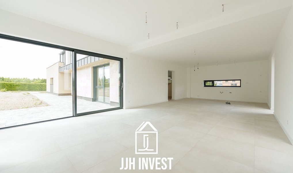 Prodej domu 254 m² s pozemkem 834 m², Vysoký Újezd – náhled fotky 8
