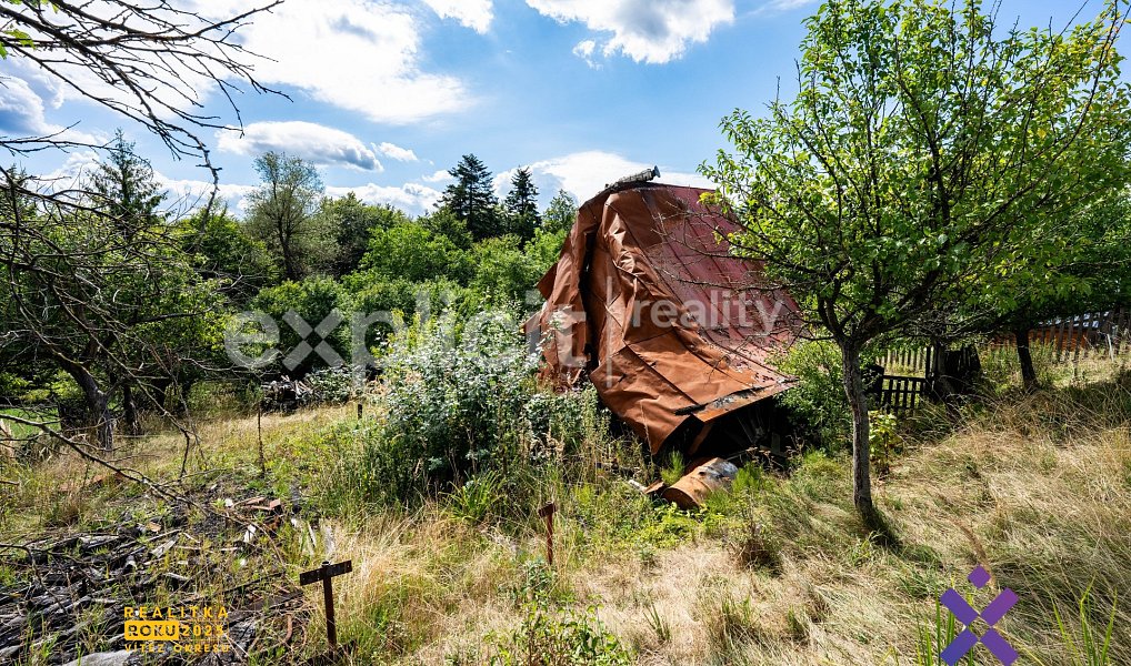 Prodej stavebního pozemku 1 355 m², Držková – náhled fotky 5