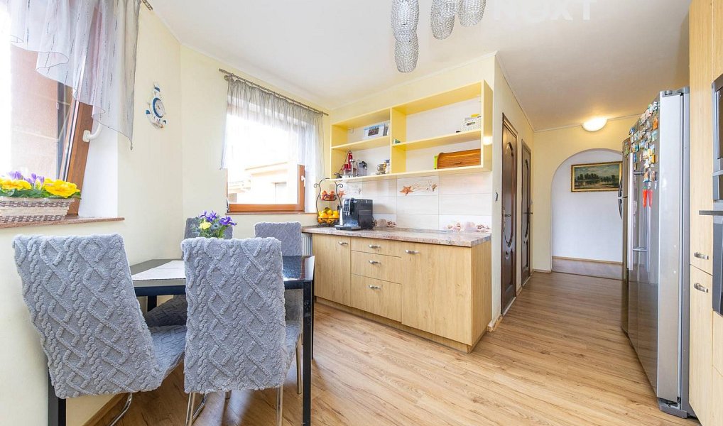 Prodej domu 255 m² s pozemkem 1 620 m², Šumice – náhled fotky 12