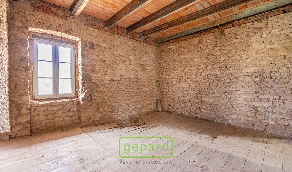 Prodej domu 388 m² s pozemkem 3 321 m², Kanina – náhled fotky 21