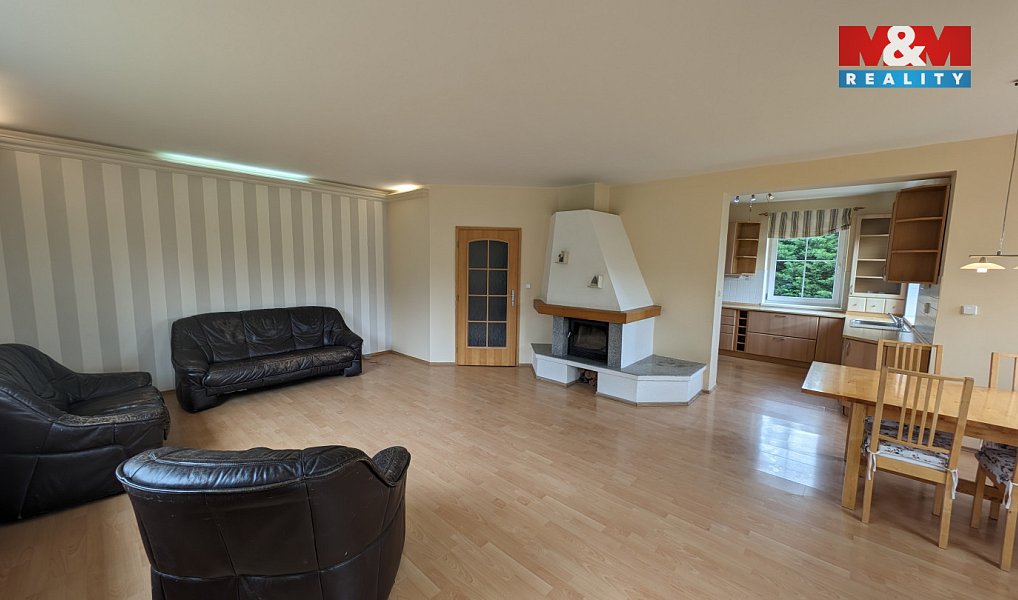 Prodej domu 200 m² s pozemkem 831 m², Panenské Břežany – náhled fotky 11