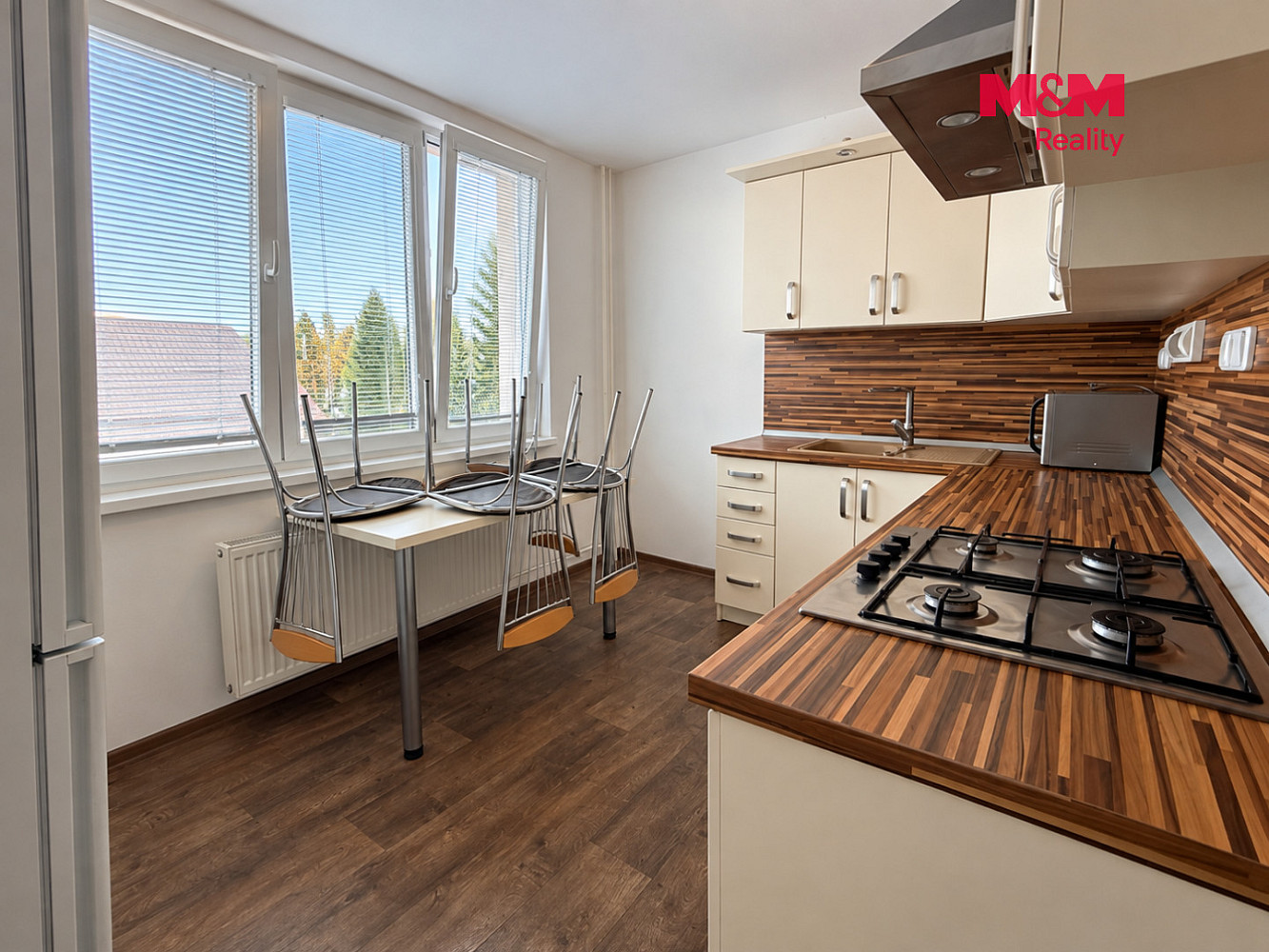 Pronájem bytu 2+1 57 m² – fotografie 4