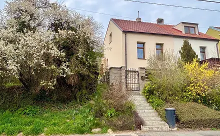 Prodej domu 87 m² s pozemkem 449 m², Husova, Řícmanice, okres Brno-venkov