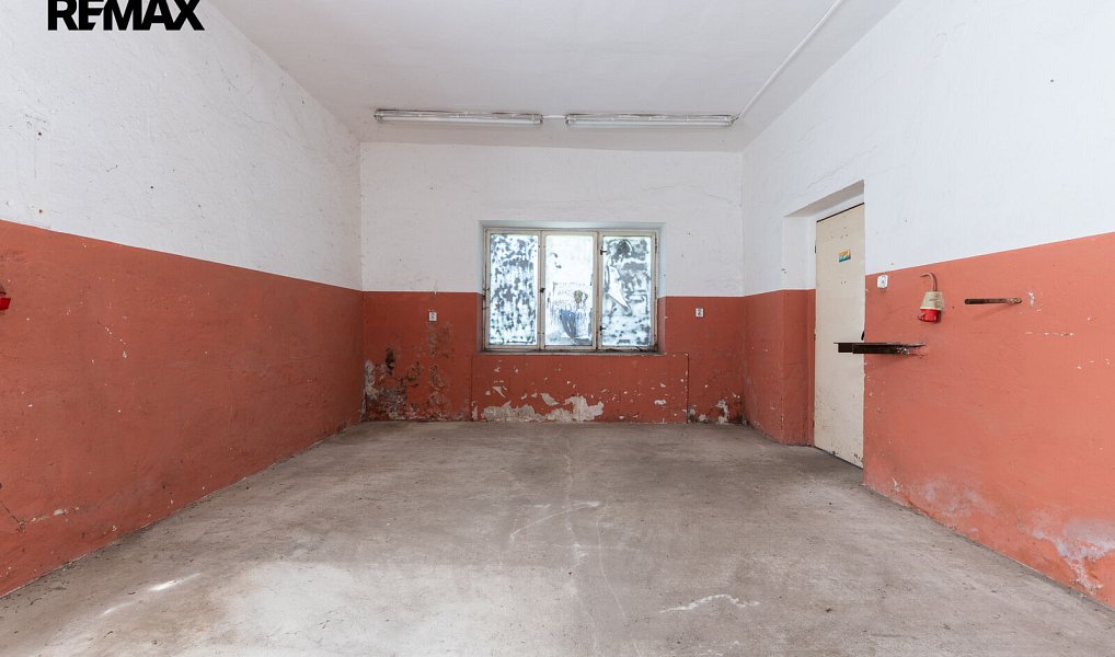 Prodej domu 340 m² s pozemkem 788 m², Bílina – náhled fotky 5